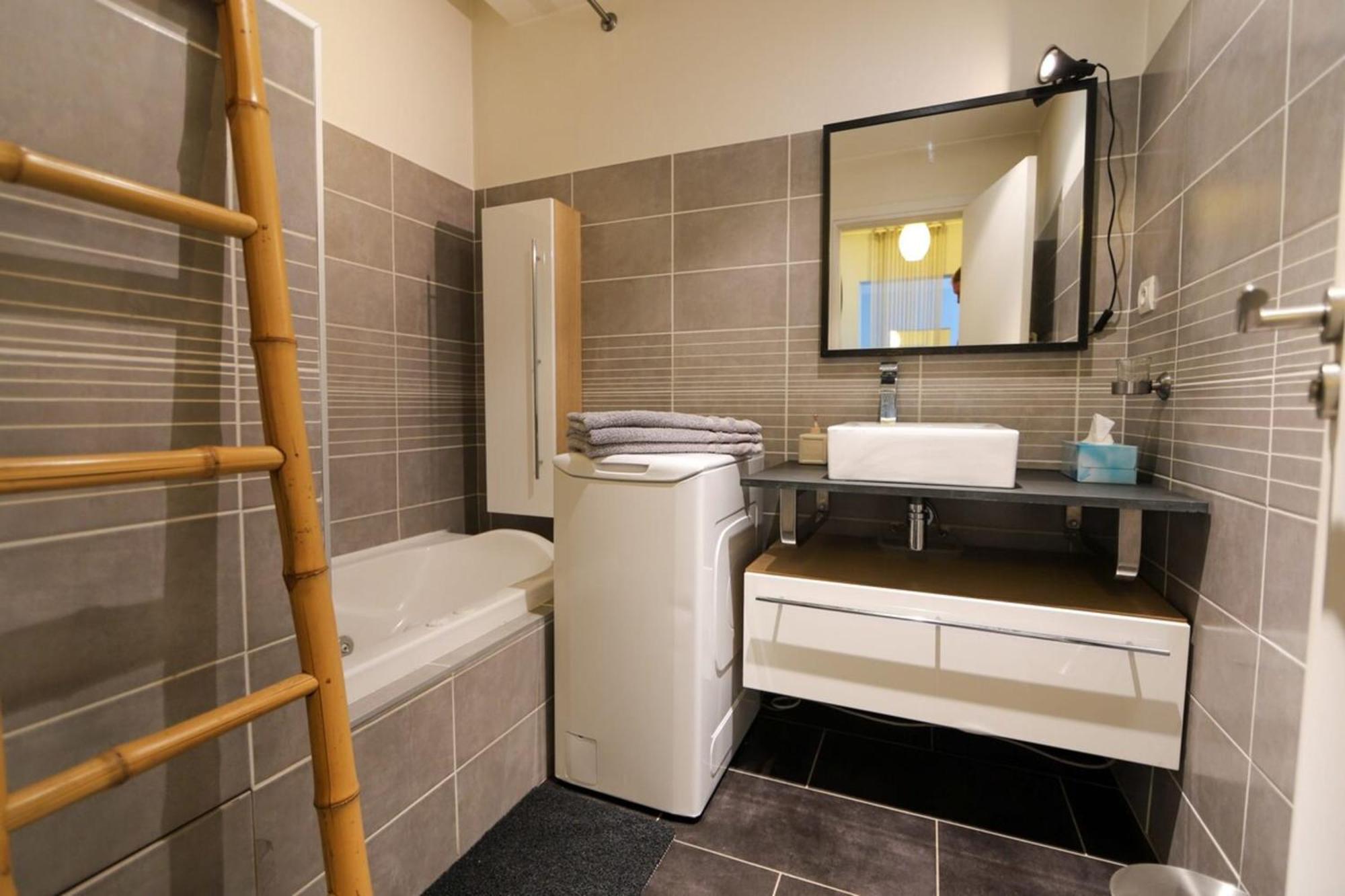 Appartement Des bulles à deux à Annecy Extérieur photo